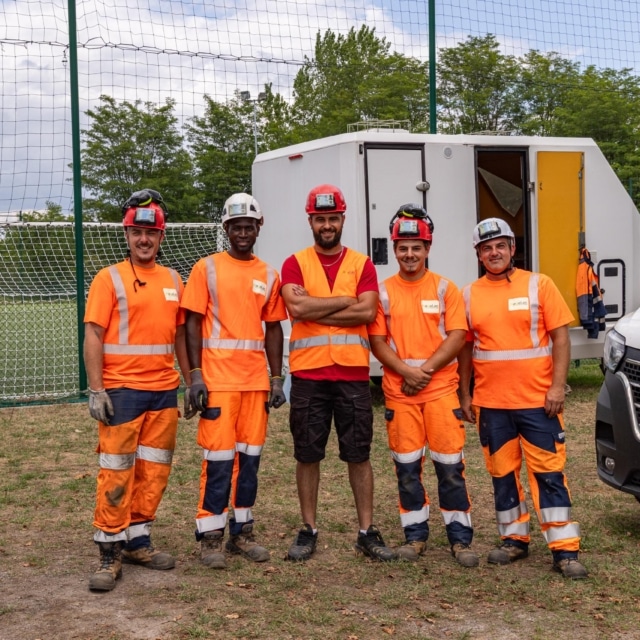 magelec éclairage du terrain de football 1